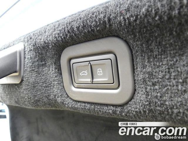 Bentley Flying Spur 3세대, 2022 18