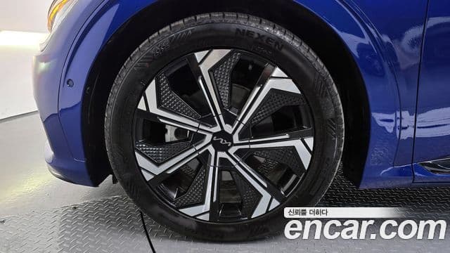 Kia EV6 GT Line, 2022 все фото