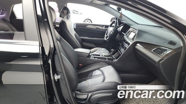 Hyundai LF Sonata 2.0 Smart, 2015 11