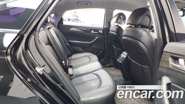 Hyundai LF Sonata 2.0 Smart, 2015 12