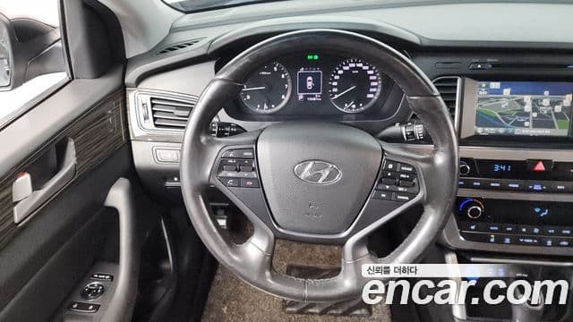 Hyundai LF Sonata 2.0 Smart, 2015 13