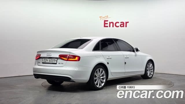 Audi New A4 B8, 2015 2