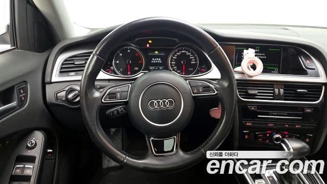 Audi New A4 B8, 2015 13