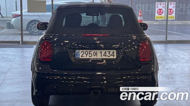 Mini Cooper S кабриолет 4세대 JCW, 2025 4