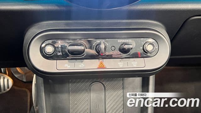 Mini Cooper S кабриолет 4세대 JCW, 2025 9