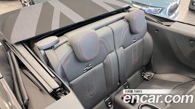 Mini Cooper S кабриолет 4세대 JCW, 2025 18
