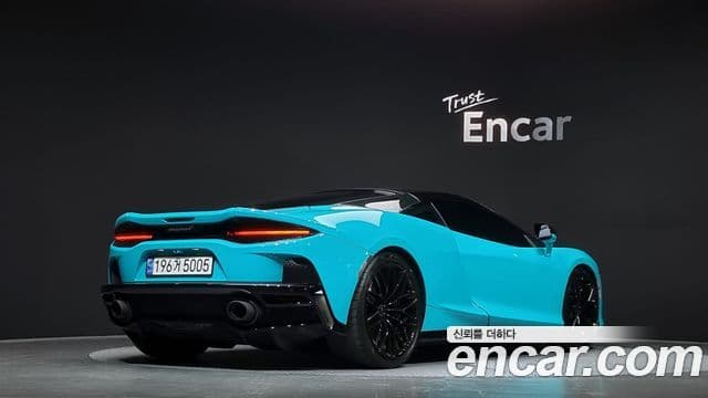 맥라렌 GT, 2022 2