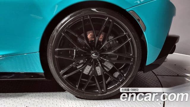 맥라렌 GT, 2022 все фото