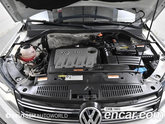 Volkswagen New Tiguan 5N, 2015 6