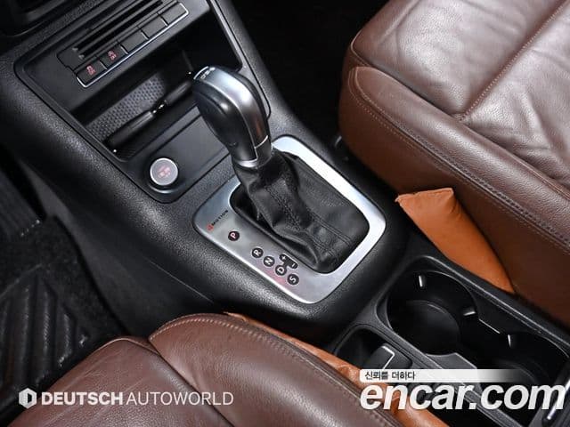 Volkswagen New Tiguan 5N, 2015 9