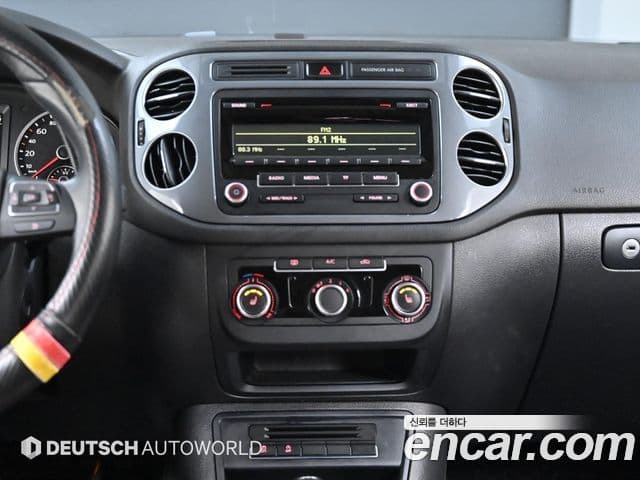 Volkswagen New Tiguan 5N, 2015 14