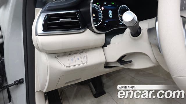 Genesis The / новый New G70, 2025 13