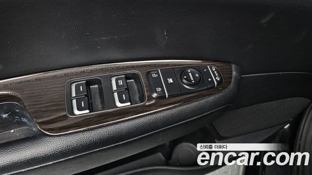 Kia K5 2세대 Noblesse, 2016 17