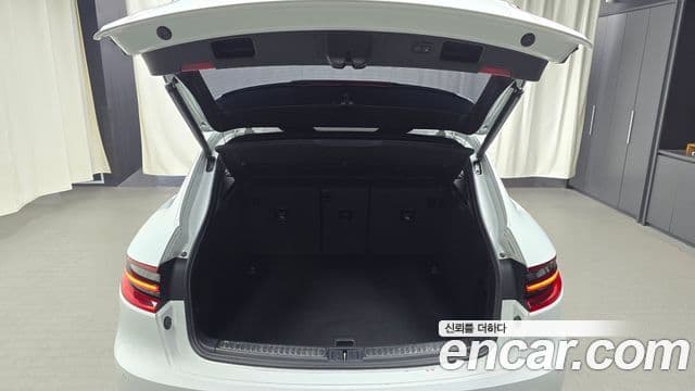 Porsche Macan 95B, 2018 20