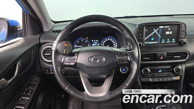 Hyundai Kona Modern Art, 2018 13