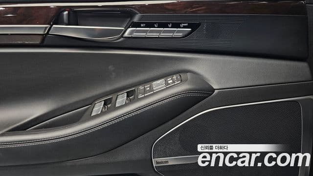 Genesis EQ900 Luxury, 2018 14