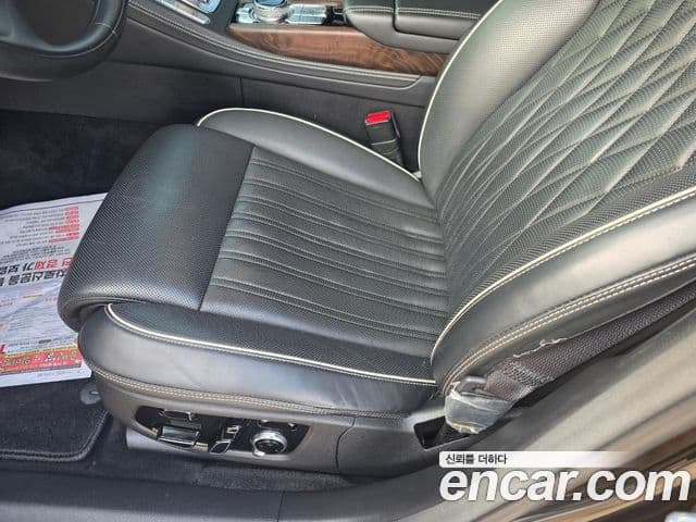 Genesis G90 Prestige, 2019 18