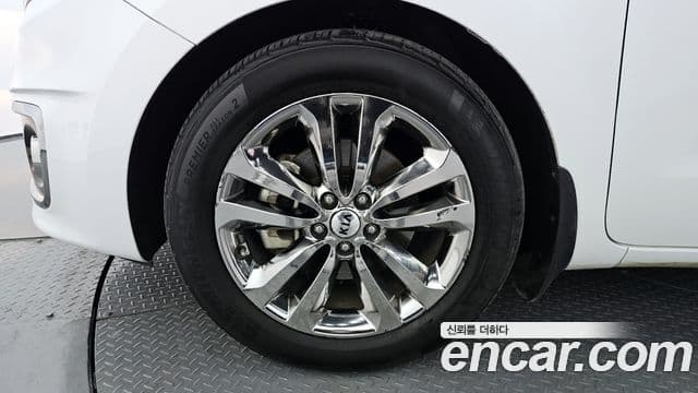 Kia All New Carnival VIP, 2016 все фото