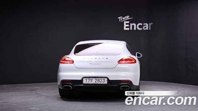 Porsche Panamera 970, 2015 4