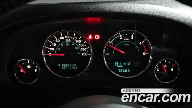 Jeep Wrangler (JK) 2.8 дизель Sahara 4도어, 2014 8