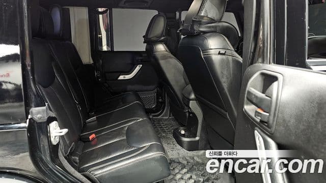 Jeep Wrangler (JK) 2.8 дизель Sahara 4도어, 2014 11