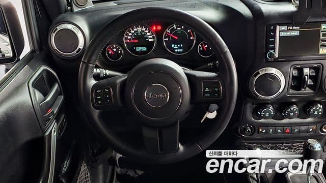 Jeep Wrangler (JK) 2.8 дизель Sahara 4도어, 2014 14