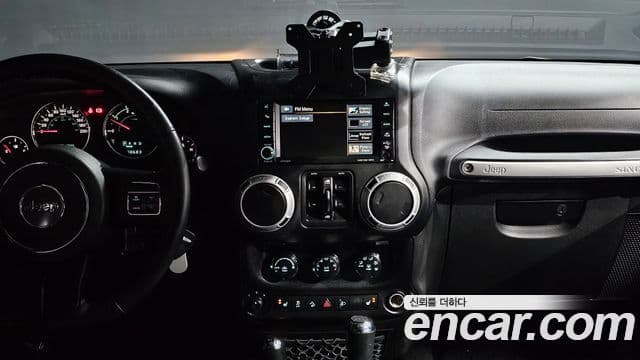 Jeep Wrangler (JK) 2.8 дизель Sahara 4도어, 2014 15