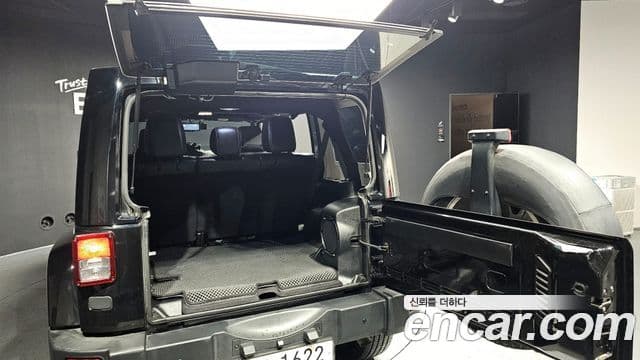 Jeep Wrangler (JK) 2.8 дизель Sahara 4도어, 2014 20