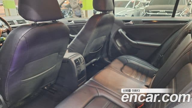 Volkswagen New Jetta 6세대, 2015 8