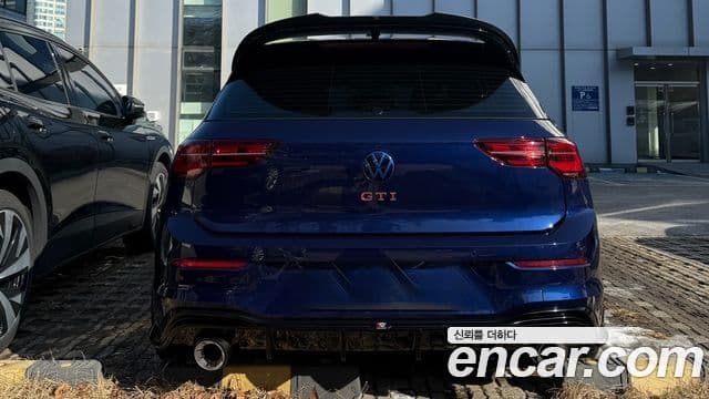 Volkswagen Гольф 8세대 2.0 GTI, 2023 4