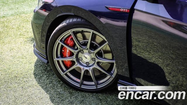 Volkswagen Гольф 8세대 2.0 GTI, 2023 все фото