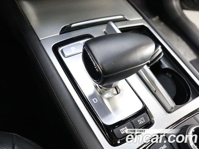 Genesis G80 Premium Luxury, 2019 8