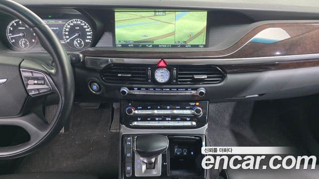Genesis EQ900 Luxury, 2018 14