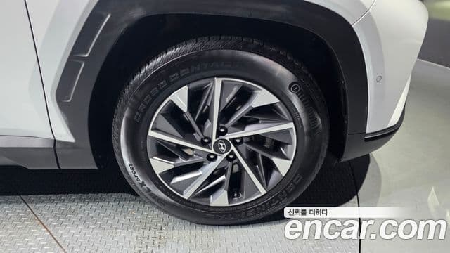 Hyundai Tucson гибрид (NX4) Inspiration 2WD, 2021 все фото