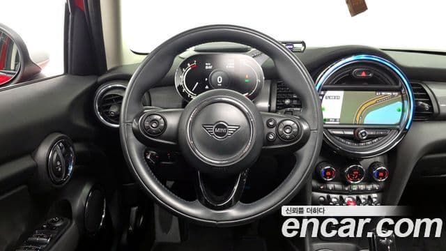 Mini Cooper 3세대, 2021 13