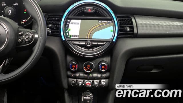 Mini Cooper 3세대, 2021 14