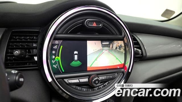 Mini Cooper 3세대, 2021 15