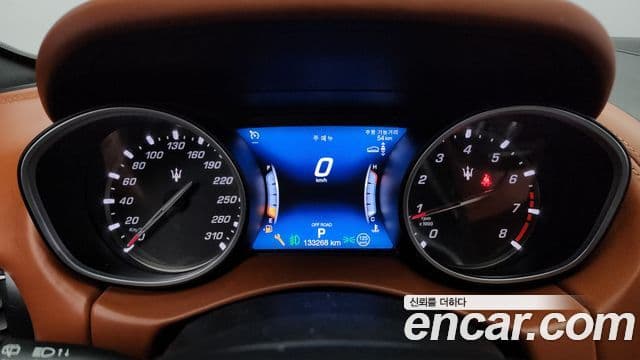 Maserati Levante 3.0 AWD GranSport, 2019 8