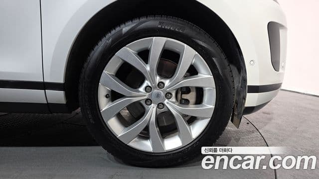 Land Rover Range Rover Evoque 2세대 P250 SE, 2021 все фото