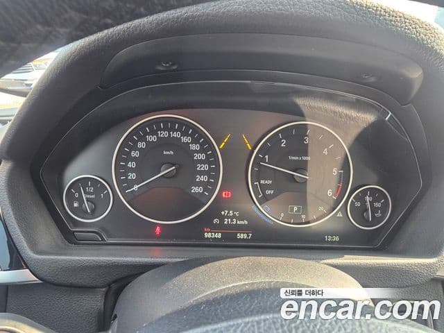 BMW 3시리즈 (F30), 2018 8