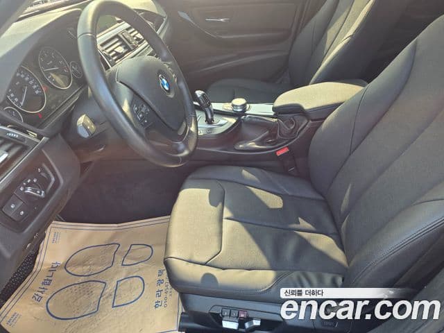 BMW 3시리즈 (F30), 2018 15