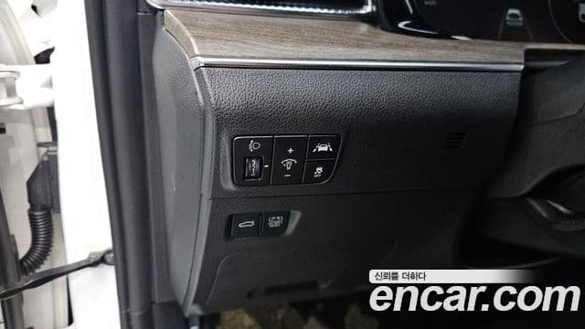 Kia K5 гибрид 3세대 Noblesse, 2020 14