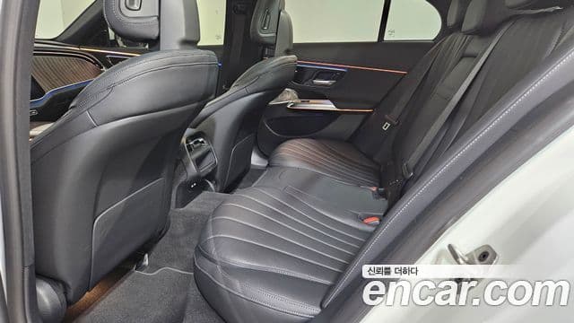 Mercedes-Benz E-класс W214 Exclusive, 2024 10