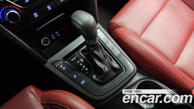 Hyundai Avante AD Extreme Selection, 2017 9