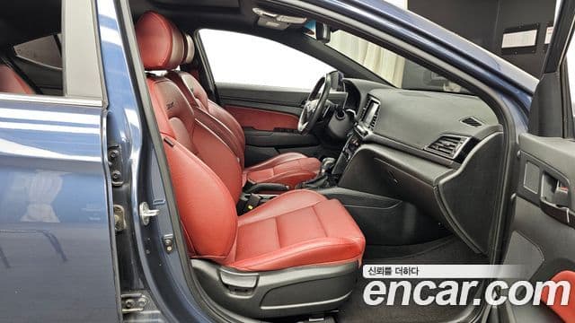 Hyundai Avante AD Extreme Selection, 2017 11