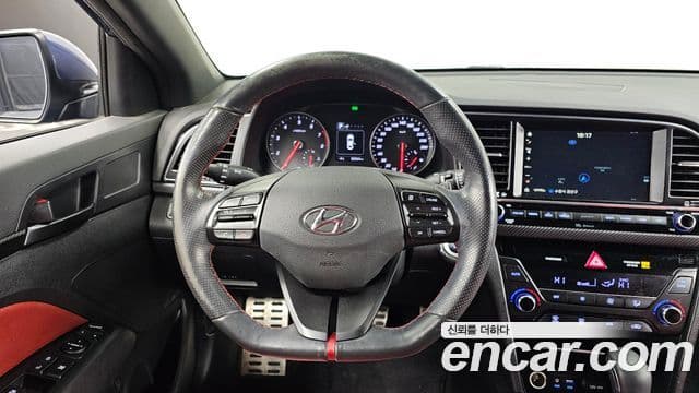 Hyundai Avante AD Extreme Selection, 2017 13