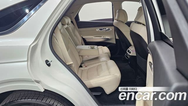 Genesis GV70, 2021 11