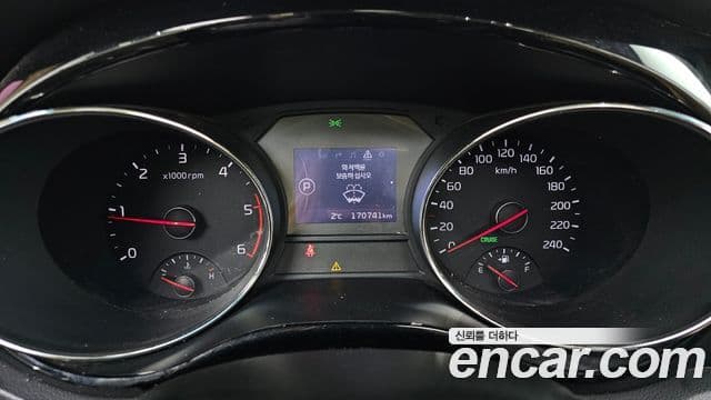 Kia All New Carnival Prestige, 2017 8