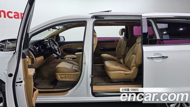 Kia All New Carnival Prestige, 2017 10