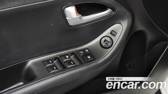 Kia The / новый New Morning Luxury, 2016 13